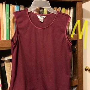 Sleeves shirt
